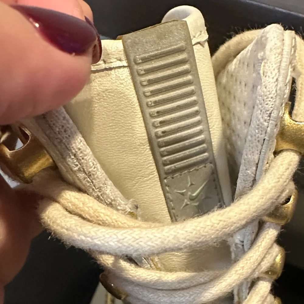 Women's Air Force One's 6‎ inch White and Metallic Gold Size 7.5